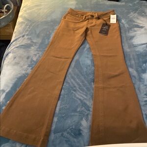 NWT DL1961 Tan Flared Jeans size 25